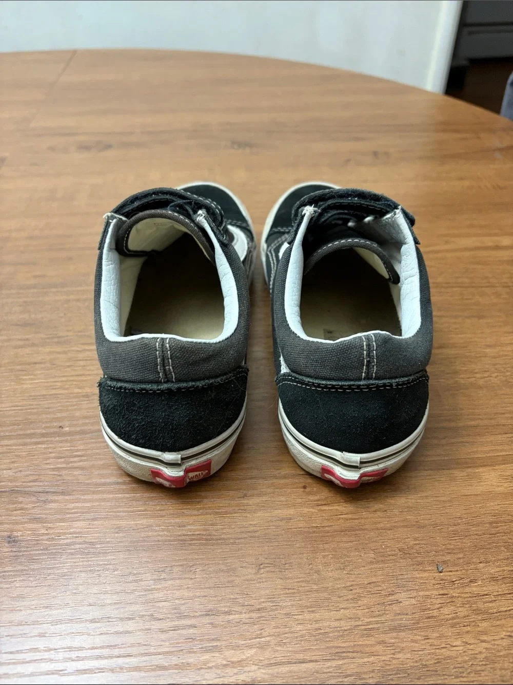 Vans youth skate